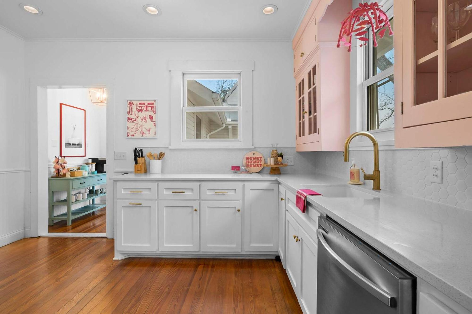 Villa Pink Duchess - Mins To Main Hot Tub & Fire Pit Fredericksburg Exterior foto